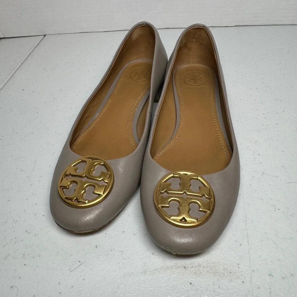 Tory Burch Ballet Flats French Gray Leather Round Toe Gold Logo Womens Sz 5M EUC